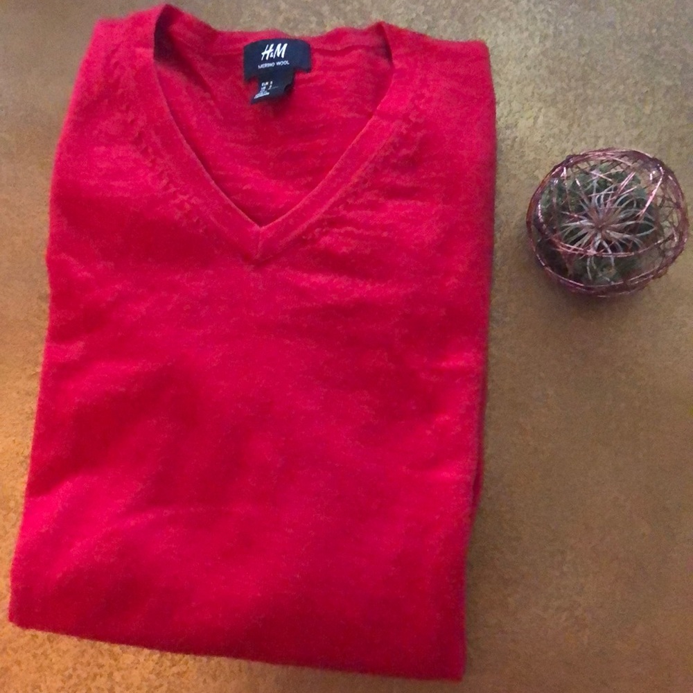 NWOT H&M Sweater